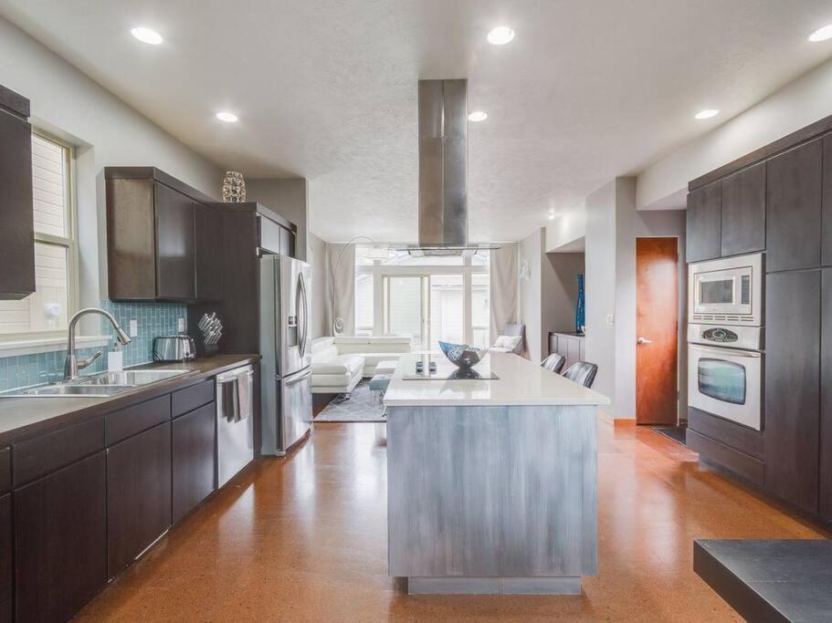 Brand New Downtown Modern 5 Beds, 3 Full Baths Vermont Avenue, Бойсе Экстерьер фото